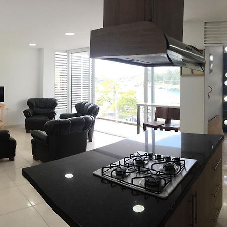 Апартаменты Apartamento The Colors Гуатапе Экстерьер фото